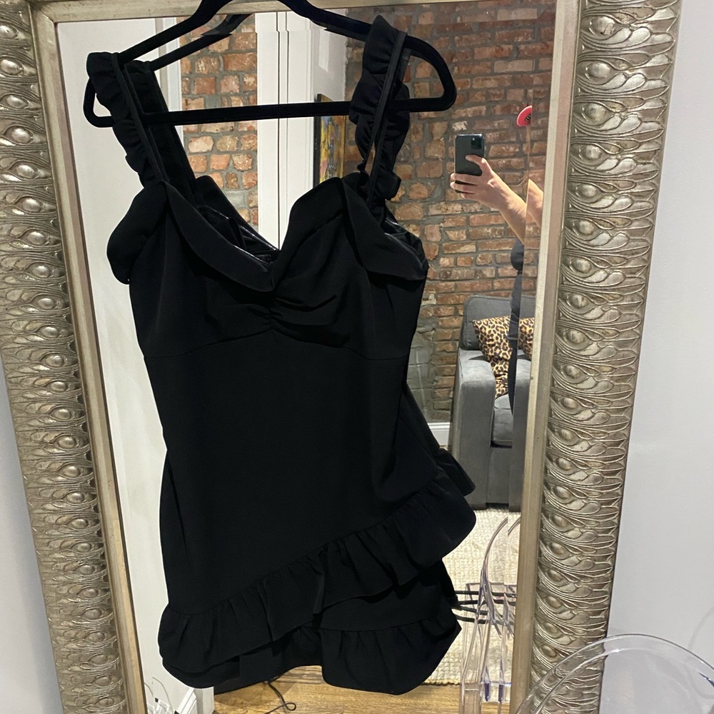 Black cocktail dress - Picture 2 of 3